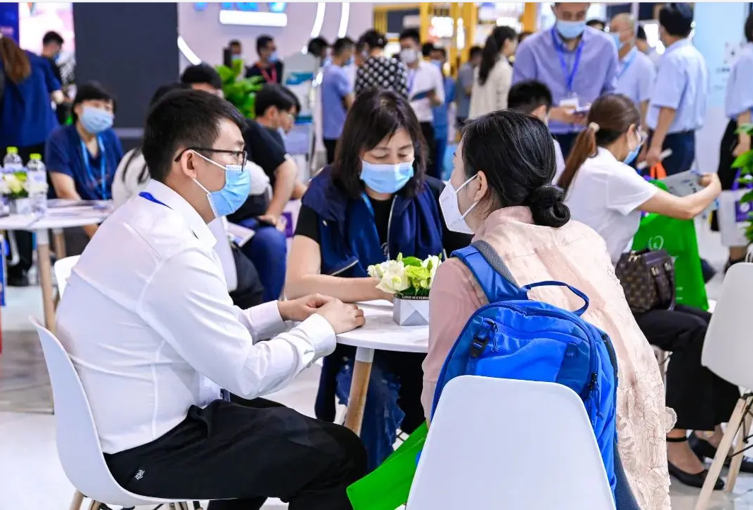 2024 中国（南京）国际口腔设备器械博览会-企宣易